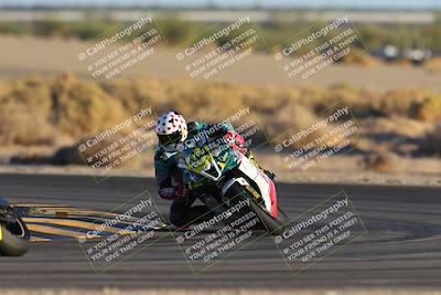 media/Nov-17-2024-CVMA (Sun) [[1fec520723]]/Race 17-Amateur Supersport Middleweight/